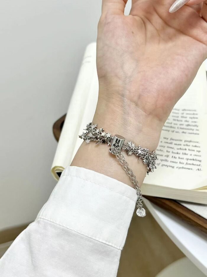 Star Tassel Metal Watch Strap for Apple Watch 38mm–49mm – Elegant Bracelet Band - Image 4