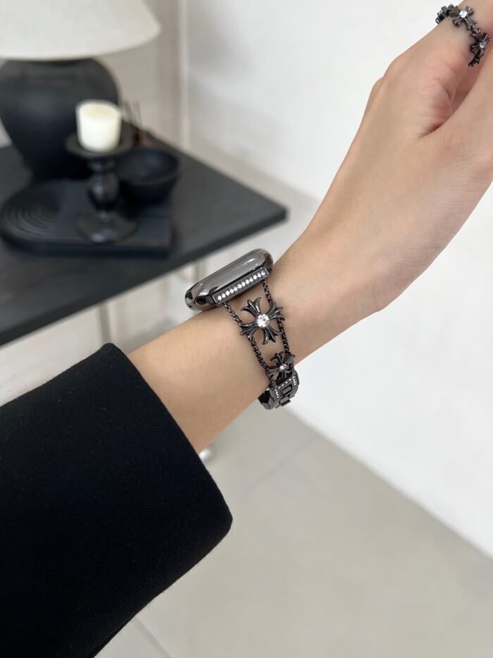 Floral Diamond Metal Link Band for Apple Watch – Luxury Chain Design - Image 37