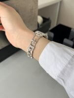 Floral Diamond Metal Link Band for Apple Watch – Luxury Chain Design - Image 16