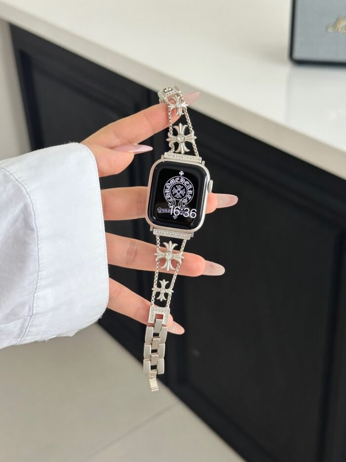Floral Diamond Metal Link Band for Apple Watch – Luxury Chain Design - Image 11