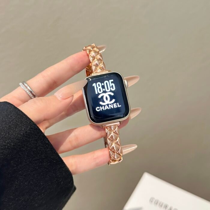 Quilted Metal Bracelet Band for Apple Watch – Luxury Diamond Pattern Design - Image 5